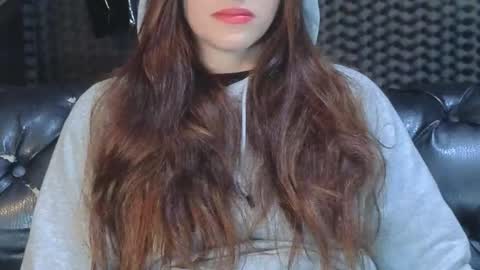  KIMBERLY SWAN  online show from January 14, 2:05 am