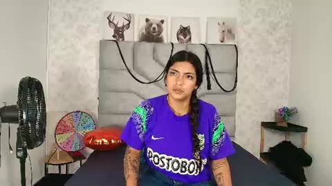 kimberlyfox_t online show from July 17, 12:20 pm