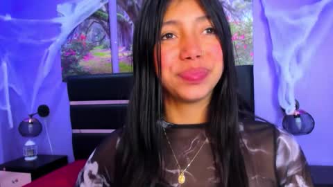 Kimberly Villalobos online show from October 22, 1:38 pm