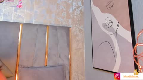  KIM  online show from February 8, 2:58 am