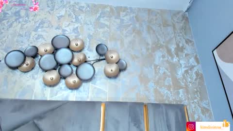  KIM  online show from October 9, 3:54 am