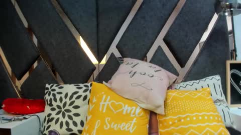 Kimy online show from February 28, 6:18 pm