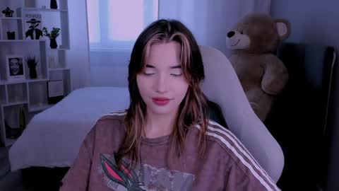 kimm wong online show from June 9, 3:39 am