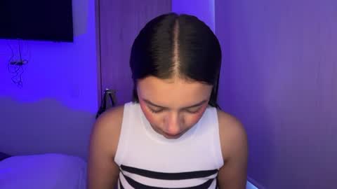 kimmi online show from July 5, 2:23 pm