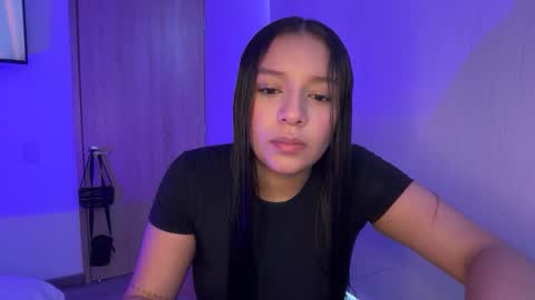 kimmi online show from June 8, 1:45 pm