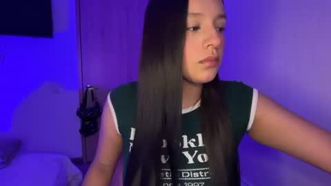kimmi online show from June 19, 11:08 pm
