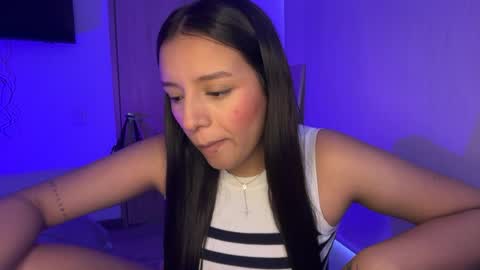 kimmi online show from July 28, 10:09 pm