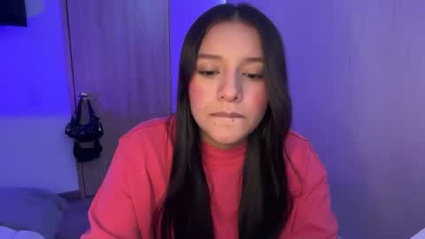 kimmi online show from July 26, 6:59 pm