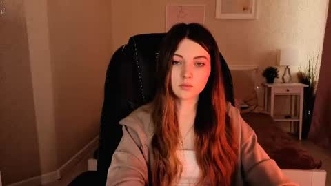 Your Kimmie  follow me  online show from June 26, 8:04 am