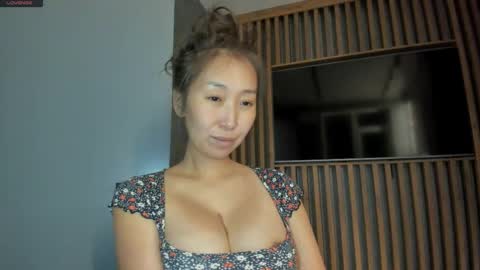 Kimmy online show from April 9, 5:51 pm