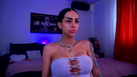 Kim online show from March 12, 10:40 am