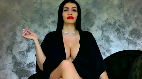 Kim Wilmes online show from March 18, 5:12 am