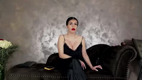 Kim Wilmes online show from February 13, 12:07 pm