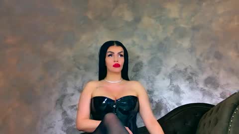 Kim Wilmes online show from April 29, 11:57 am