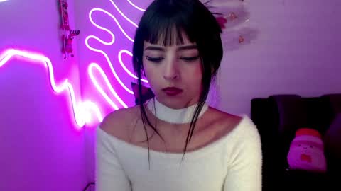 Snapshot of kind_scarlett chatting on January 10, 11:08 pm Kind Scarlett online show from January 10, 11:08 pm