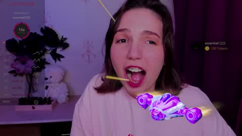 Hazel online show from February 22, 7:53 am