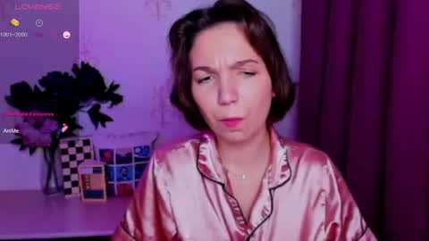 Hazel online show from July 24, 9:07 am