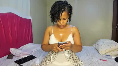 Kinky online show from February 3, 7:07 am