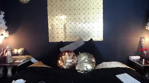 kinkyy_mom online show from May 4, 4:22 pm