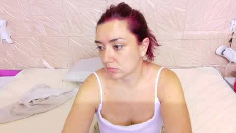 kinkyy_redhead online show from August 4, 11:27 am