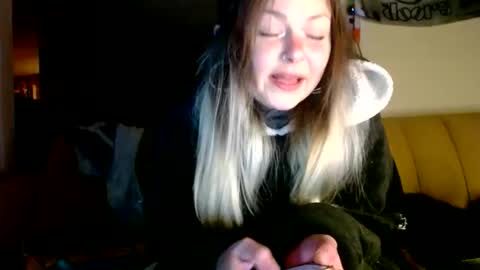 Kipsy Rose online show from December 4, 11:01 am