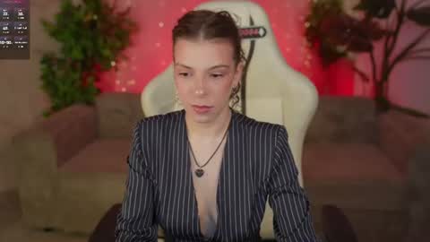 Sweet girls online show from July 30, 10:43 pm