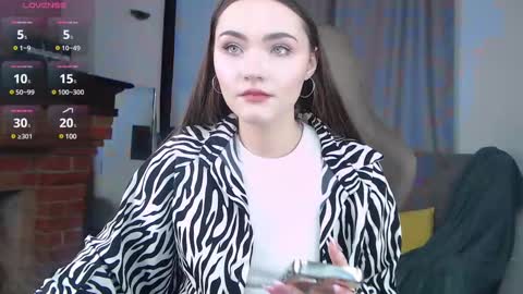 Snapshot of kira_jin chatting on February 11, 8:48 am kira_jin online show from February 11, 8:48 am