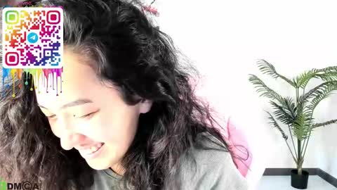 Snapshot of kira_lilian chatting on September 11, 3:51 am Aura online show from September 11, 3:51 am