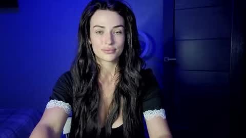 Kira love1 online show from August 5, 5:30 pm