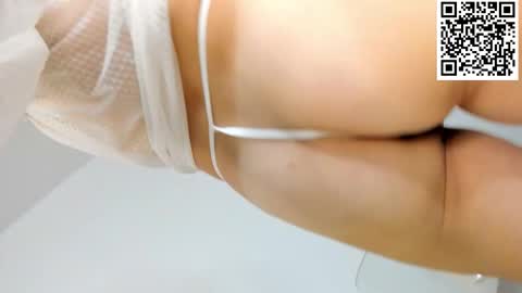 kiraadamss online show from September 24, 12:31 am