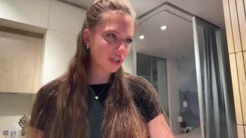 Kira online show from March 16, 4:11 pm