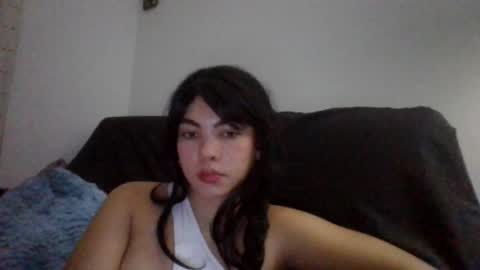 Snapshot of kiri_cute chatting on January 7, 5:33 am Kiri online show from January 7, 5:33 am