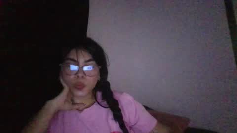 Snapshot of kiri_cute chatting on February 7, 5:10 am Kiri online show from February 7, 5:10 am