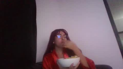 Snapshot of kiri_cute chatting on February 10, 5:47 am Kiri online show from February 10, 5:47 am