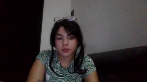 Snapshot of kiri_cute chatting on February 1, 6:21 am Kiri online show from February 1, 6:21 am