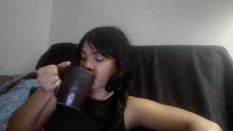 Snapshot of kiri_cute chatting on January 11, 5:20 am Kiri online show from January 11, 5:20 am
