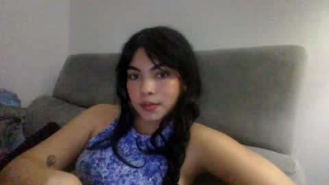 Snapshot of kiri_cute chatting on January 3, 6:01 am Kiri online show from January 3, 6:01 am