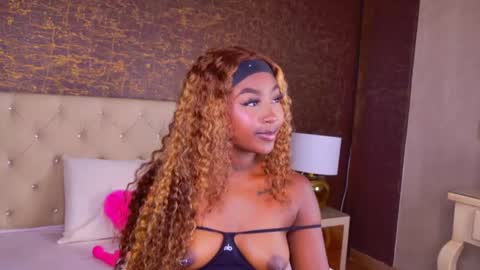 kishalove_ online show from June 6, 5:36 am