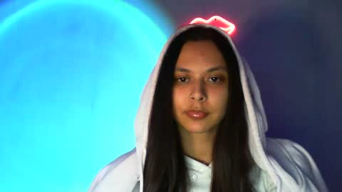 Snapshot of kiss_ameliaa chatting on February 18, 6:17 pm kiss_ameliaa online show from February 18, 6:17 pm