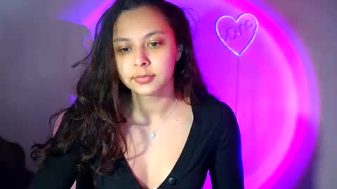 Snapshot of kiss_ameliaa chatting on February 28, 8:31 am kiss_ameliaa online show from February 28, 8:31 am