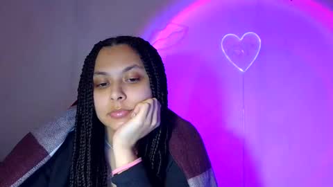 Snapshot of kiss_ameliaa chatting on March 5, 6:56 pm kiss_ameliaa online show from March 5, 6:56 pm