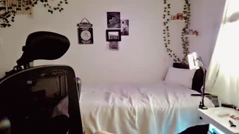 Kissah Kreampuff online show from January 26, 6:48 pm