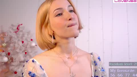 Snapshot of kisskiss_muah chatting on January 9, 2:29 pm Kate  online show from January 9, 2:29 pm