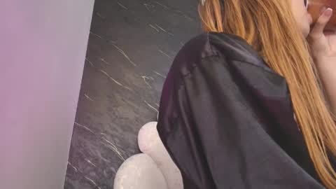 BELLA FLAME online show from April 22, 7:11 pm