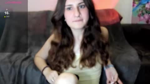 Kissxkruel online show from November 8, 12:15 am