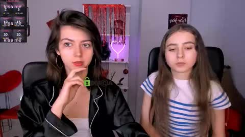 kitniss online show from January 10, 8:24 pm