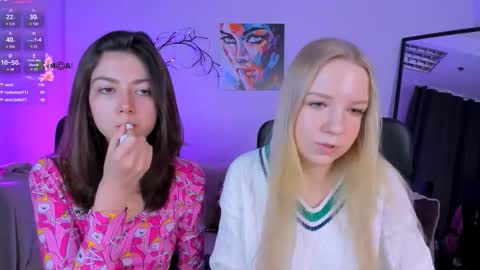 kitniss online show from October 4, 12:22 pm