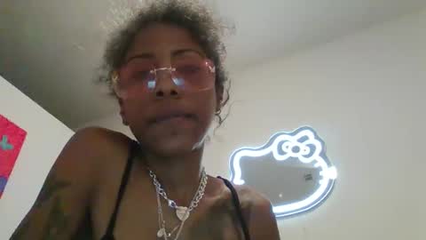 kitten404 online show from March 24, 2:39 am