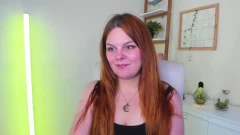 Kitten online show from July 28, 3:21 pm