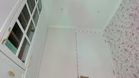 sophie online show from July 7, 6:32 pm